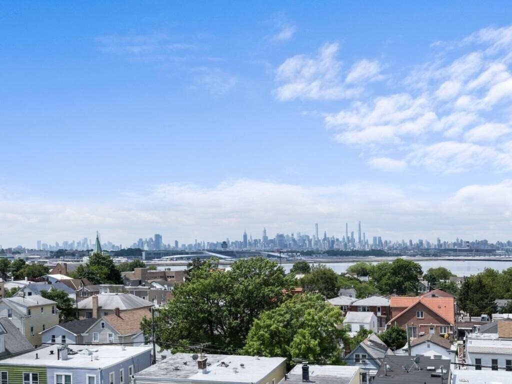 Панорама Hotel De Point 3*