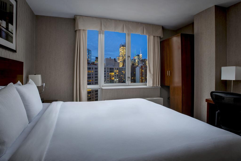Апартаменты Doubletree By Hilton Nyc - Financial District 4*