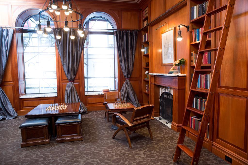 Апартаменти The Mansfield Hotel 3*