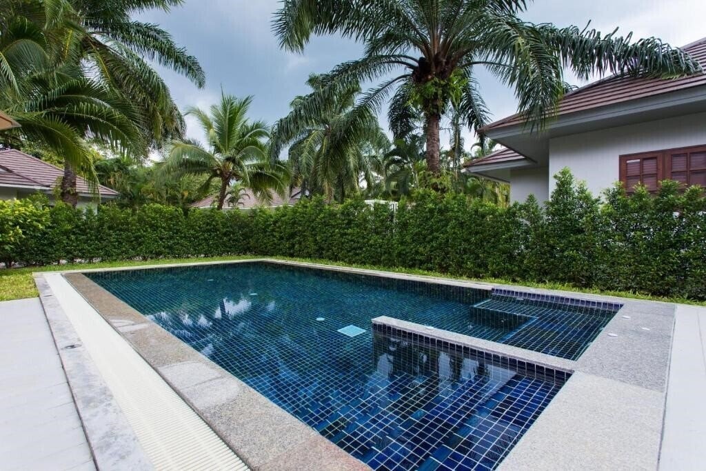 Панорама Alisea Pool Villas 4*