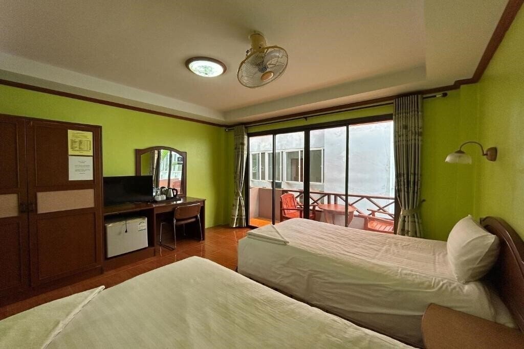 Фото Me Mee Place & Tour Krabi 2*