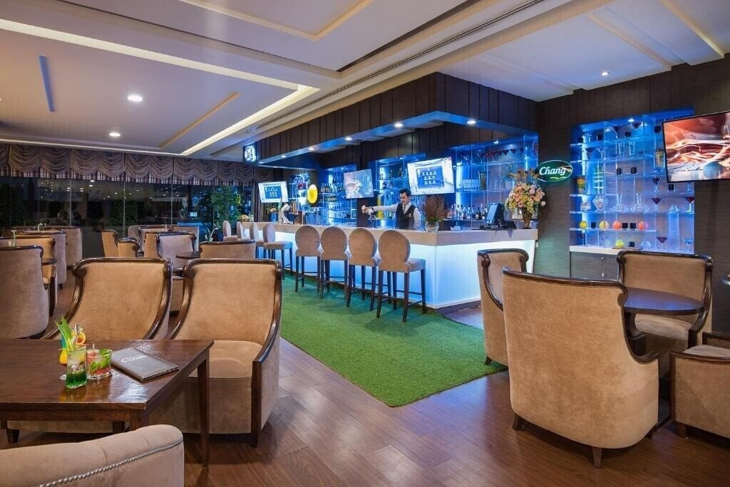 Изображение The Berkeley Hotel Pratunam 3*