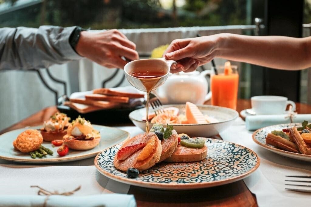 Вид Oriental Residence Bangkok 5*