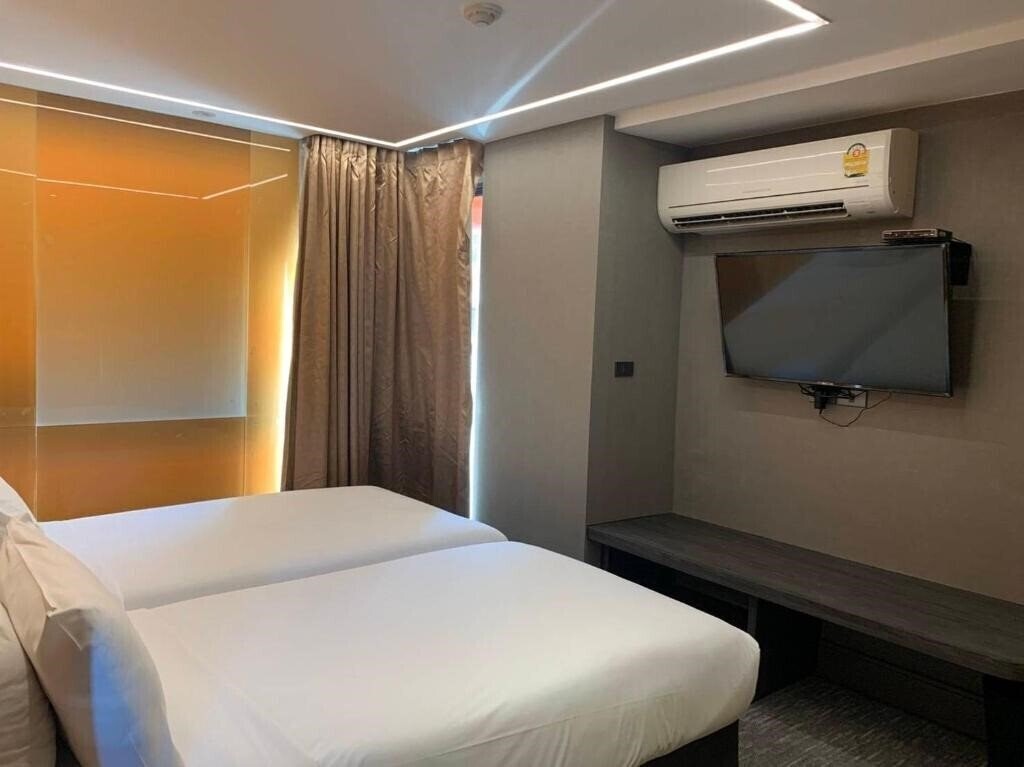 Панорама Tango Vibrant Living Place 3*