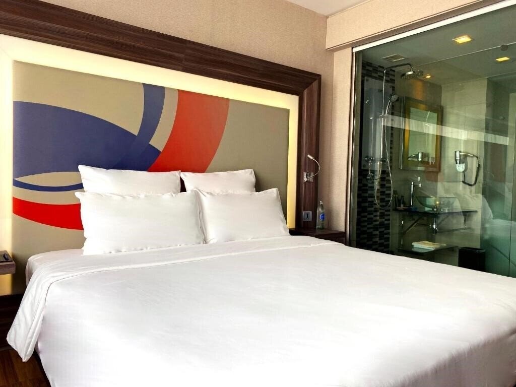 Вид Novotel Bangkok Impact 4*