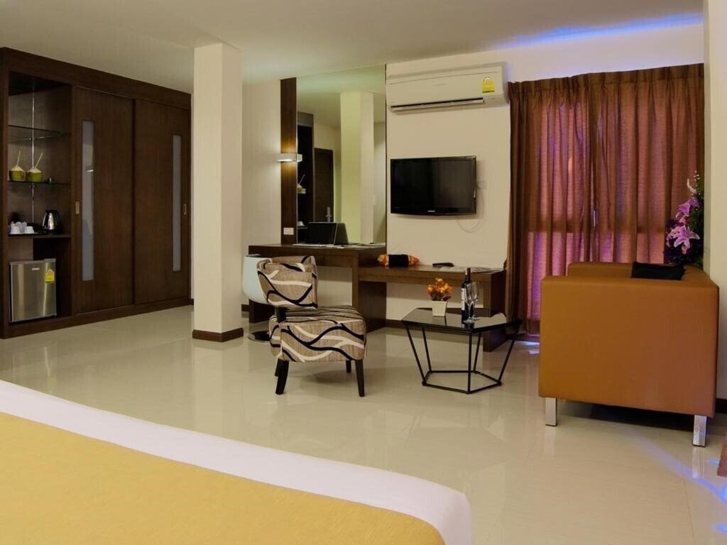 Апартаменты Grand Alpine Hotel 3*