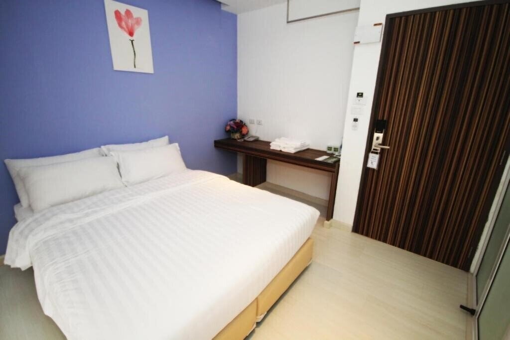 Апартаменти Nantra Ekamai Hotel 3*