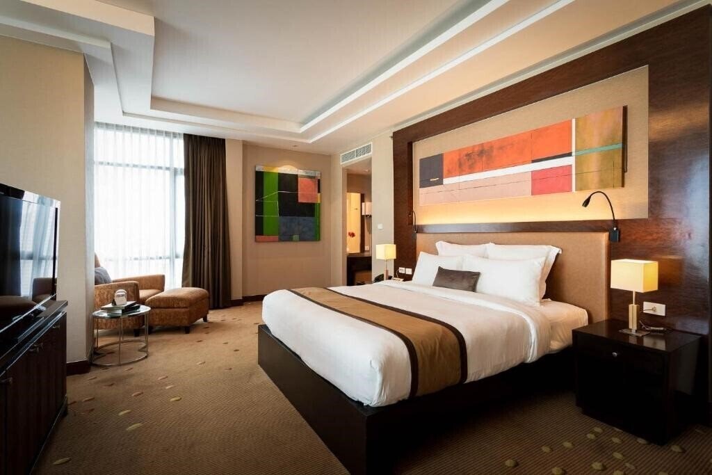 Территория Aetas Lumpini 5*