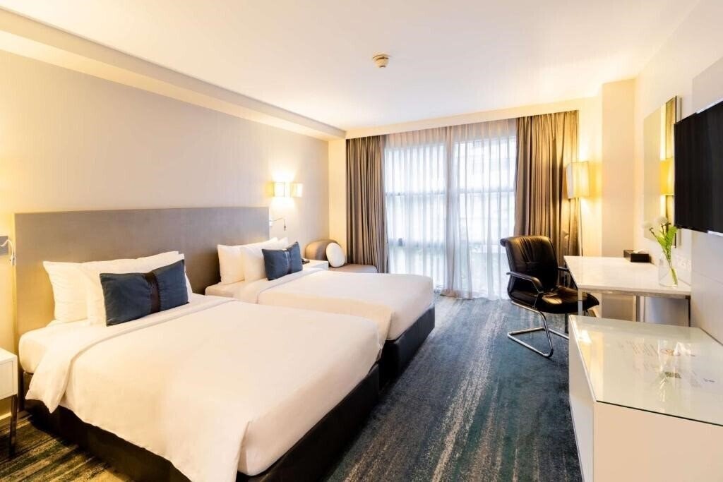 Панорама Best Western Plus @ 20 Sukhumvit 3*