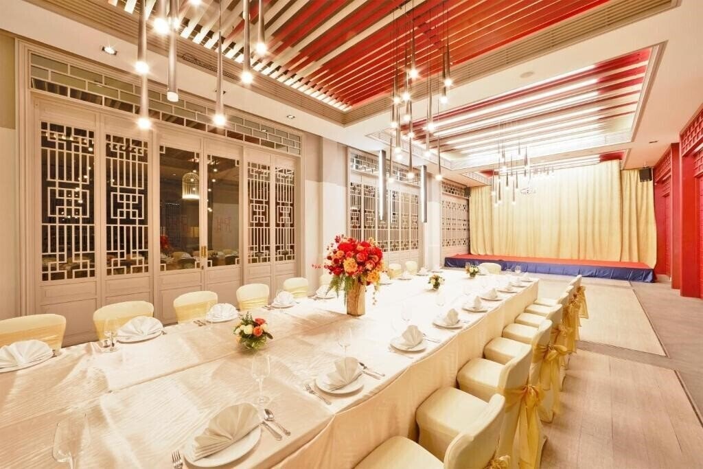 Вид Centra Central Station Bangkok 4*