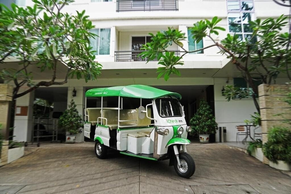 Вид iCheck Inn Sukhumvit Soi 2 3*