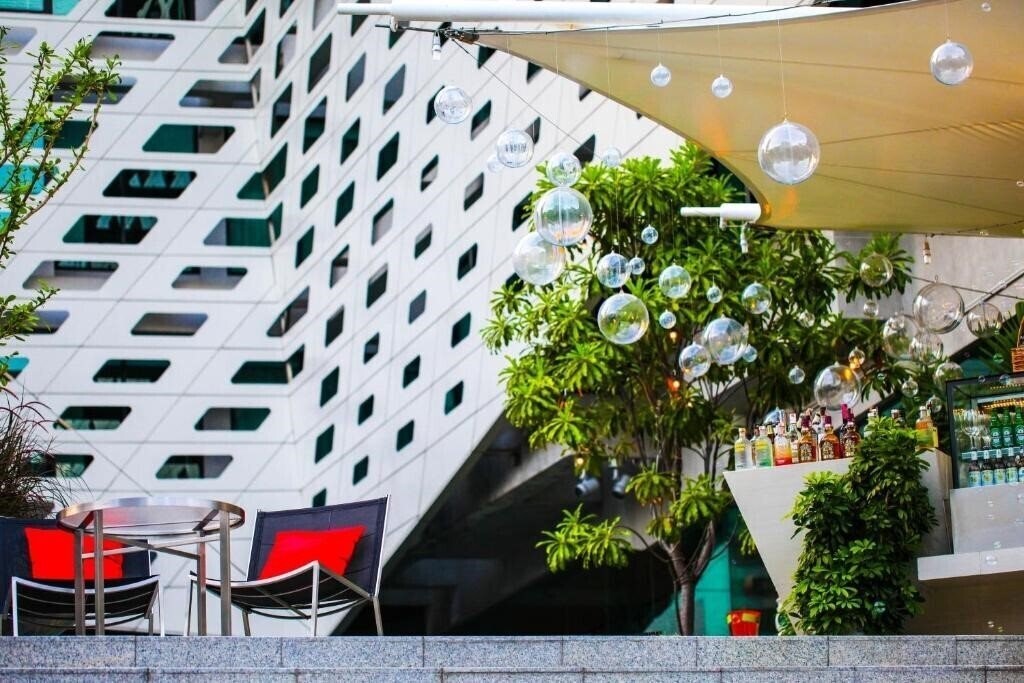 Панорама Lit Bangkok Hotel 4*