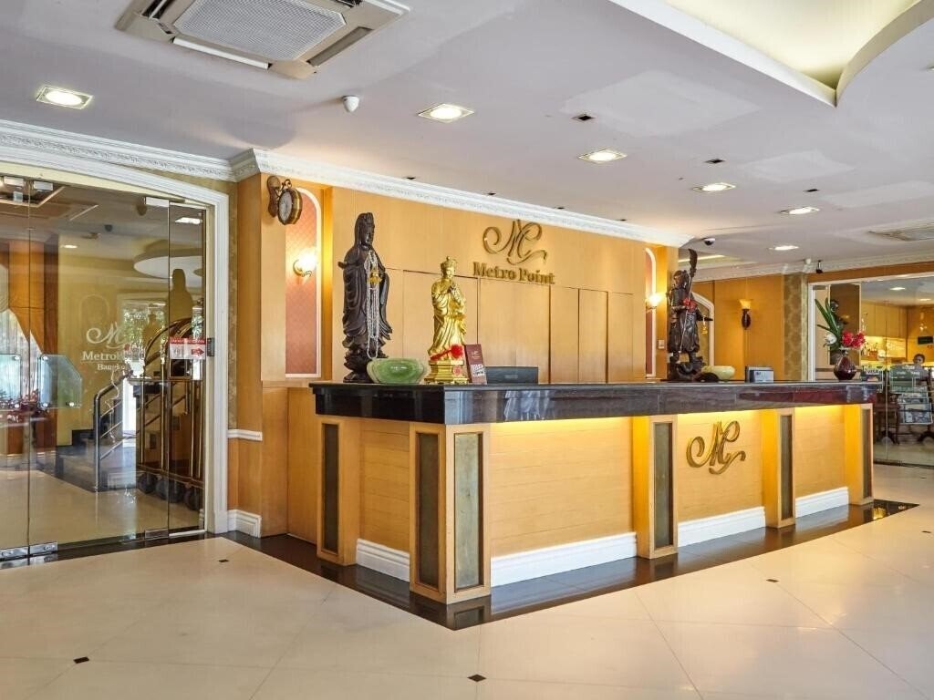 Вид Metro Point Bangkok 3*