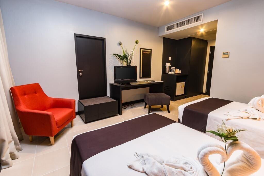 Територія Miramar Hotel Bangkok 4*