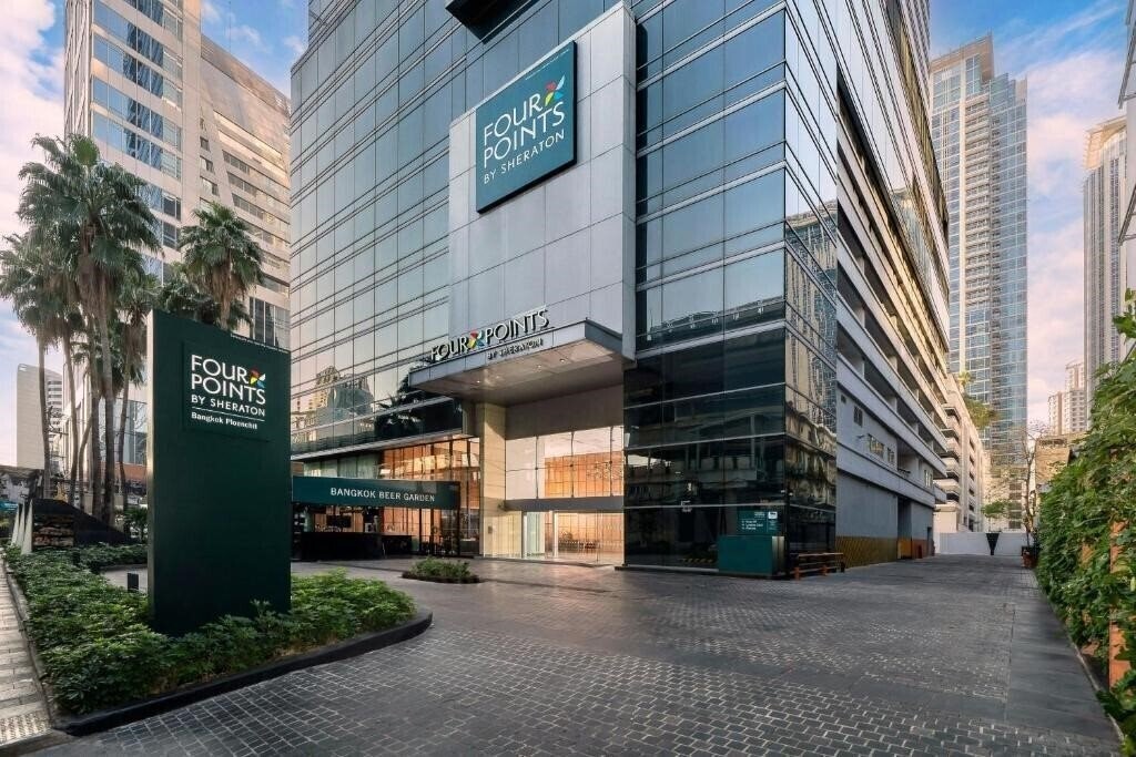 Отель Novotel Bangkok Ploenchit Sukhumvit 4*