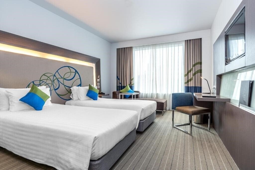 Фотография Novotel Bangkok Ploenchit Sukhumvit 4*