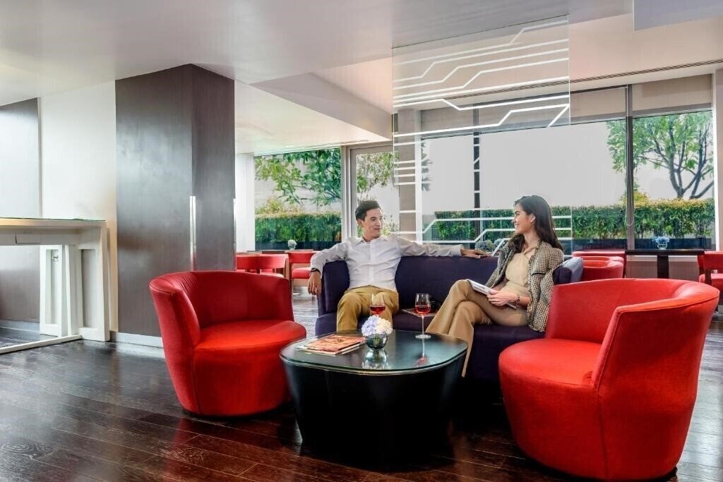 Апартаменты Novotel Bangkok Ploenchit Sukhumvit 4*