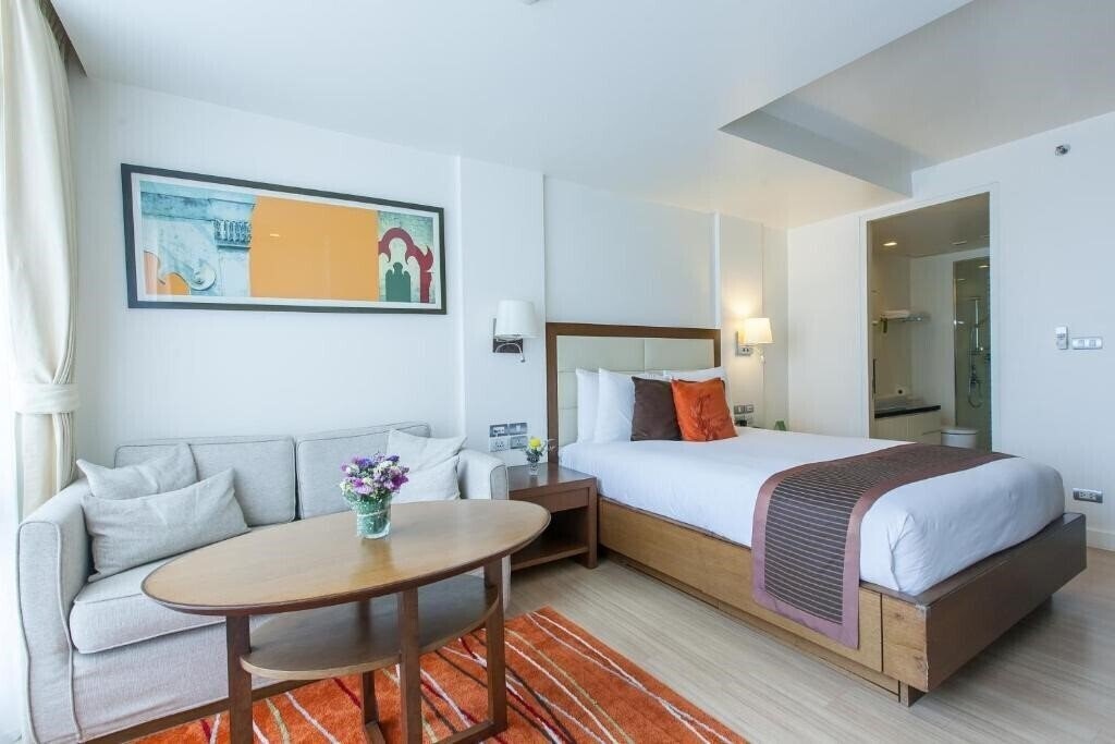 Панорама Oakwood Residence Sukhumvit 24 Bangkok 4*