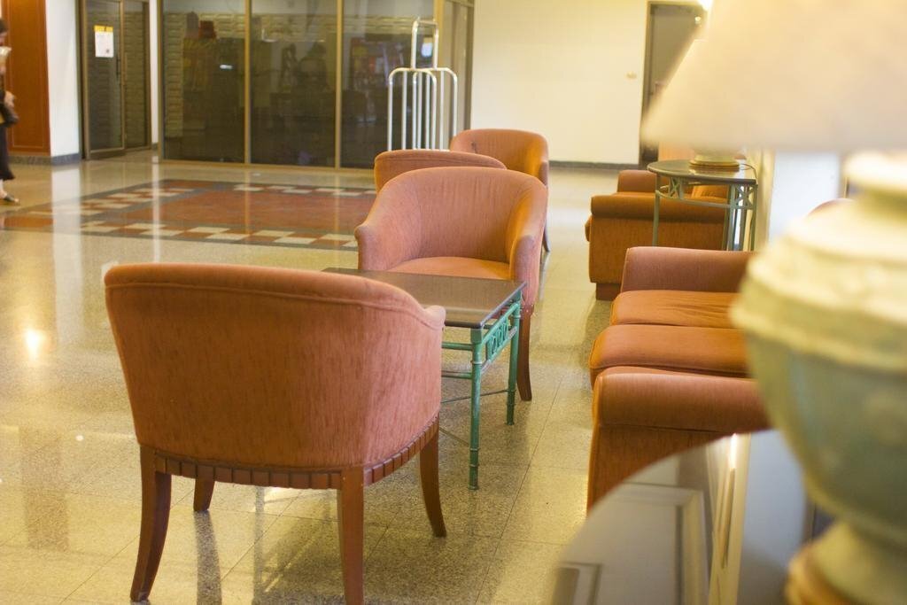 Апартаменти Omni Tower Sukhumvit Nana 4*