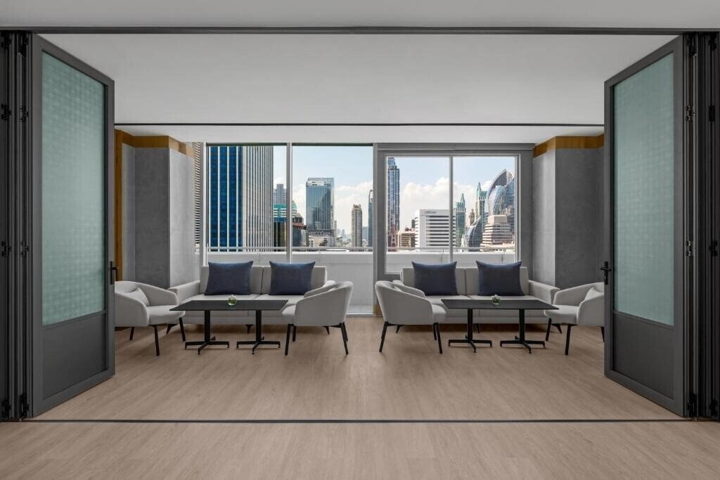 Панорама Courtyard Marriott 5*