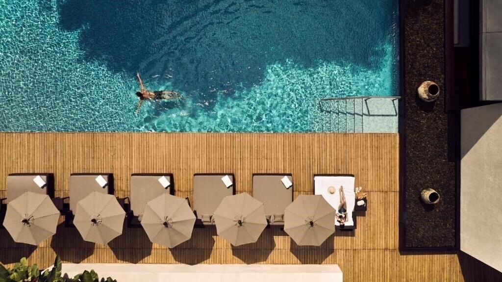 Территория Metropolitan 5*