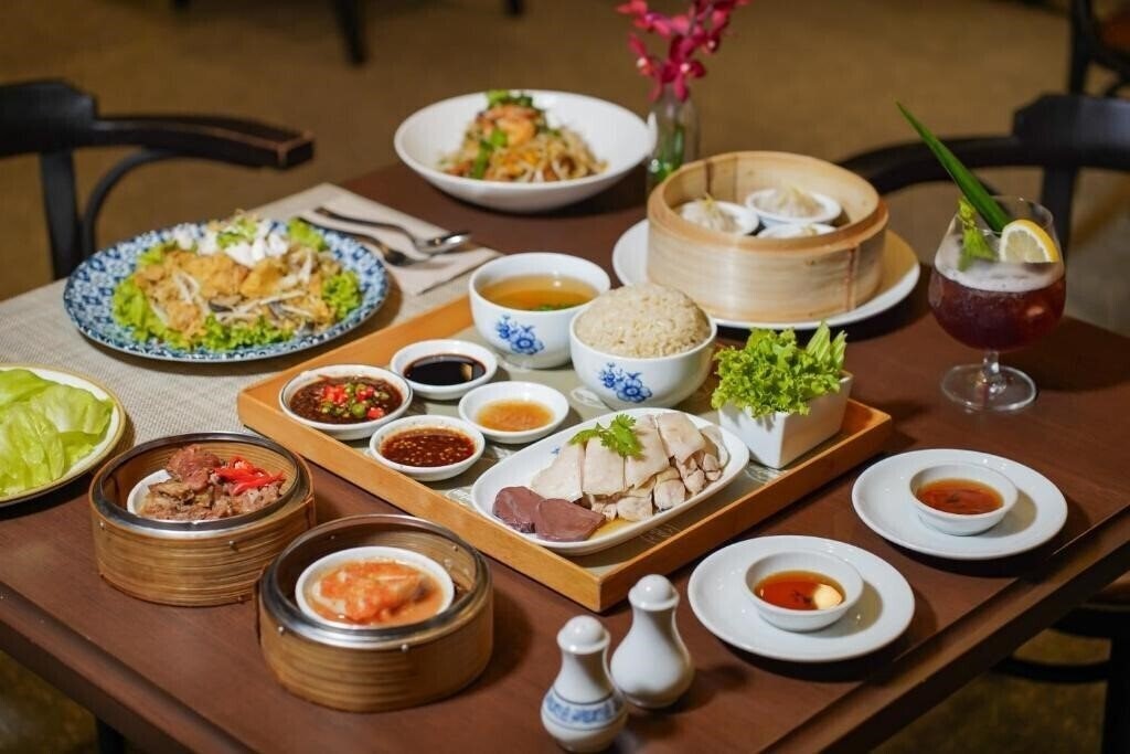 Картинка Montien Hotel Surawong Bangkok 4*