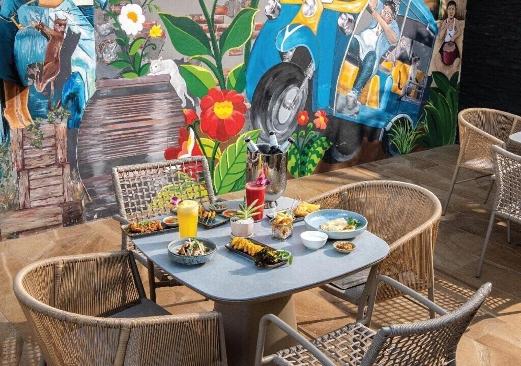 Фотографія Solitaire Bangkok Sukhumvit 11 (ex. President Solitaire) 3*