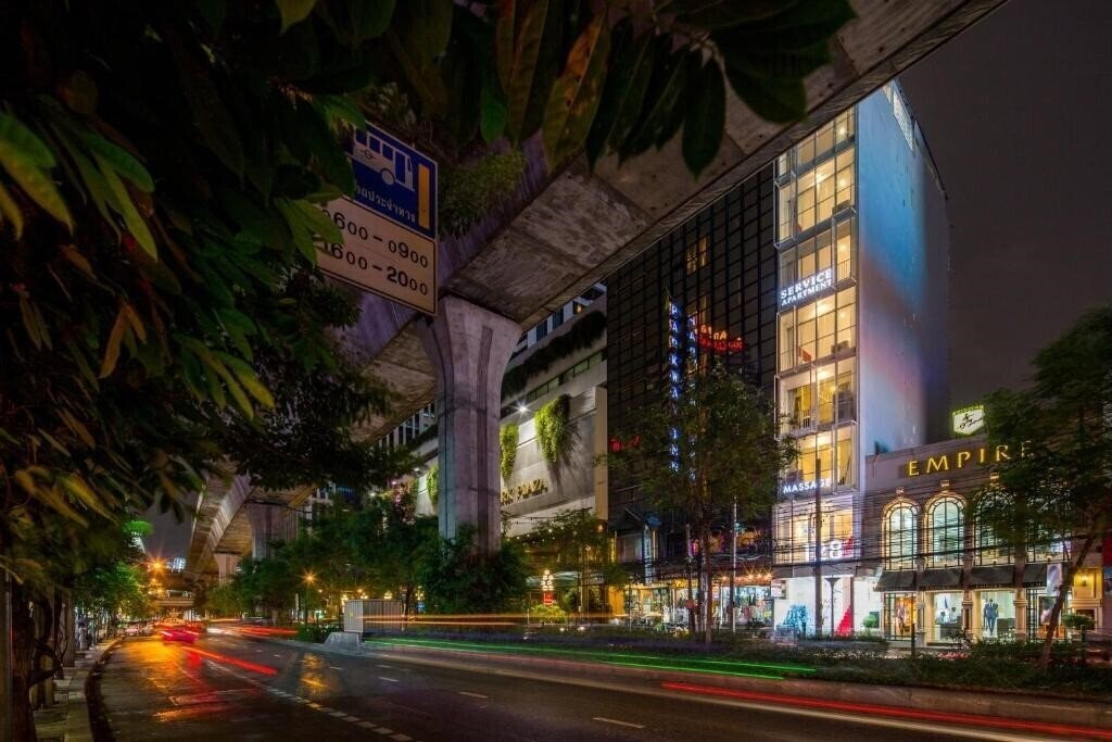 Вид 128 room and massage bangkok 3*