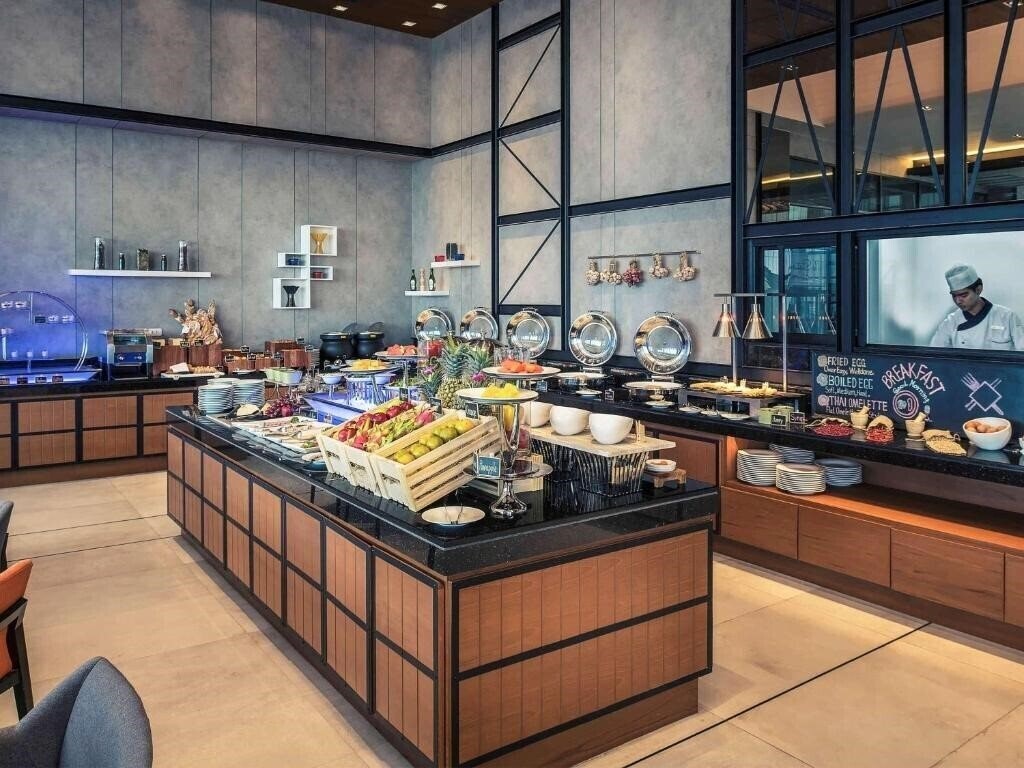 Територія Mercure Bangkok Makkasan 4*