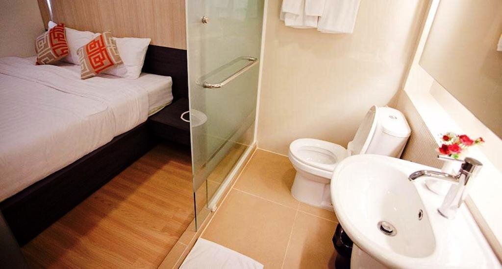 Панорама Studio Sukhumvit 11 Hotel 3*