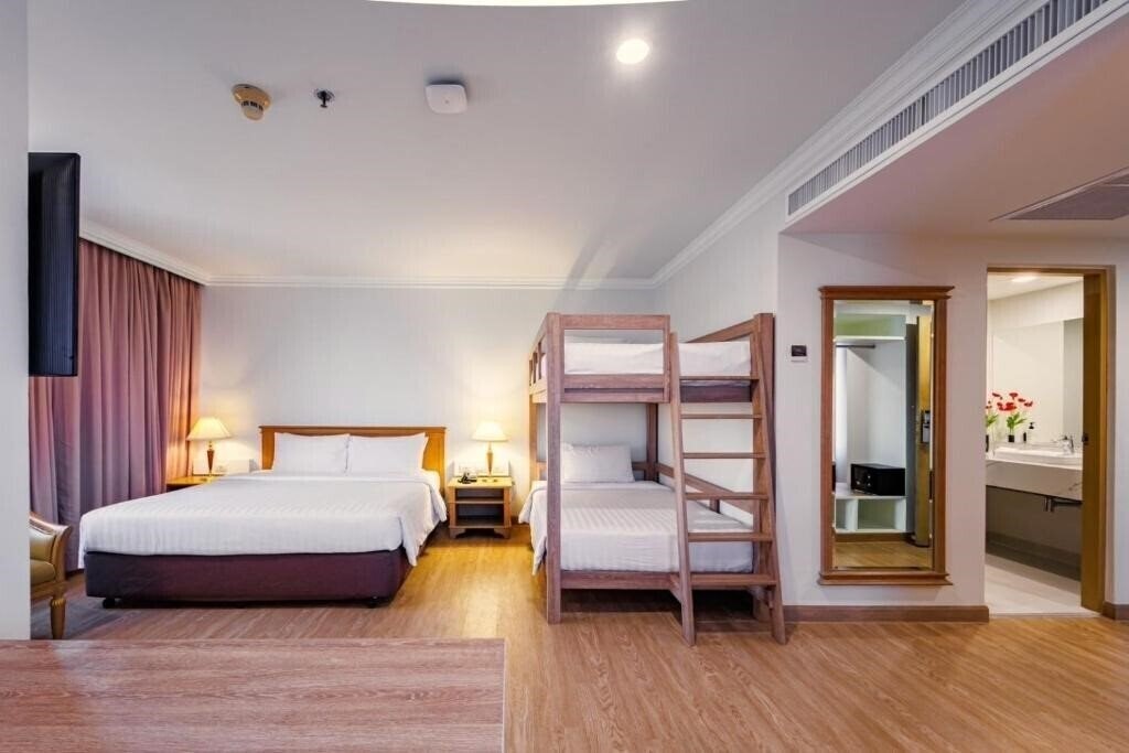 Апартаменты Prince Palace 4*