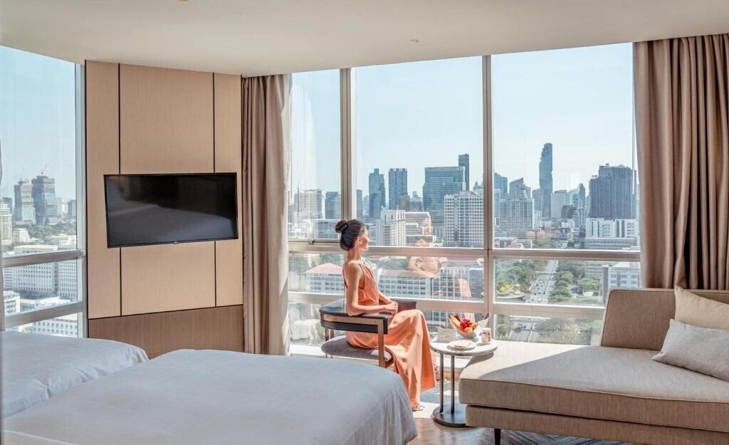 Панорама Pathumwan Princess Hotel 5*