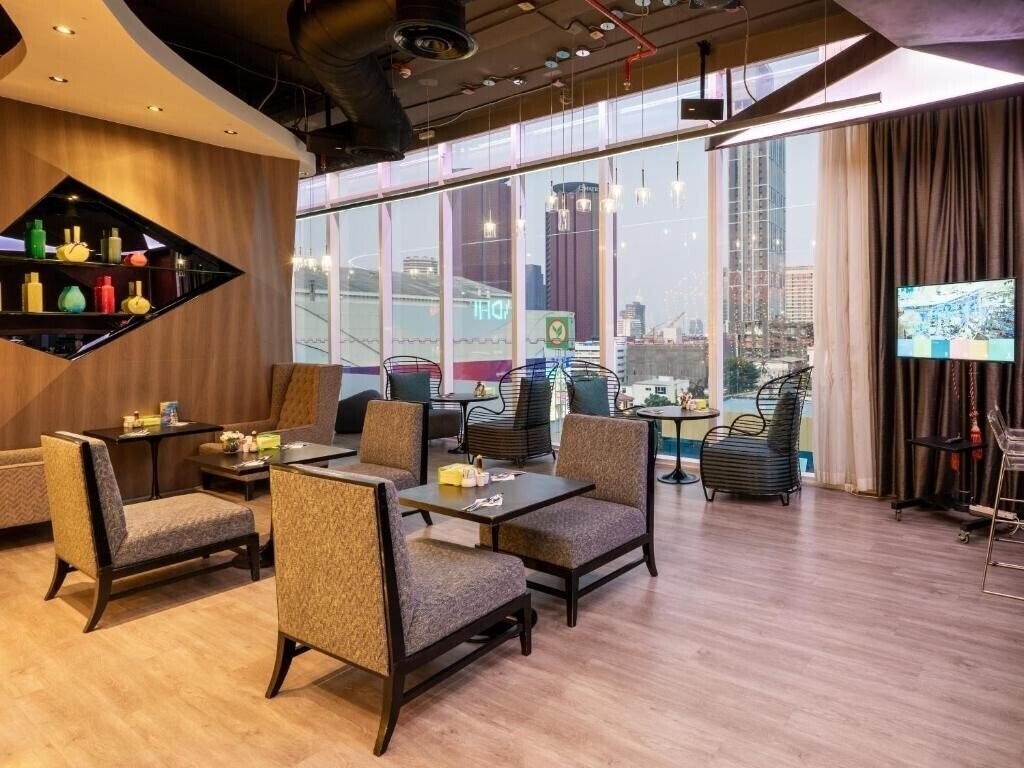 Картинка Glow Pratunam 4*