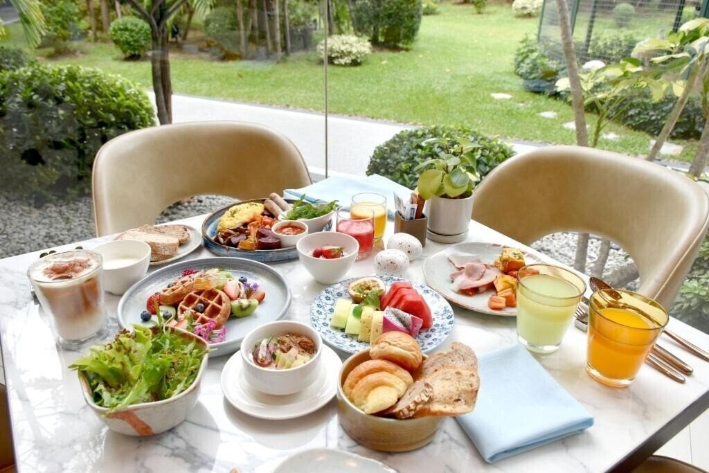 Панорама Movenpick Bdms Wellness Resort 5*