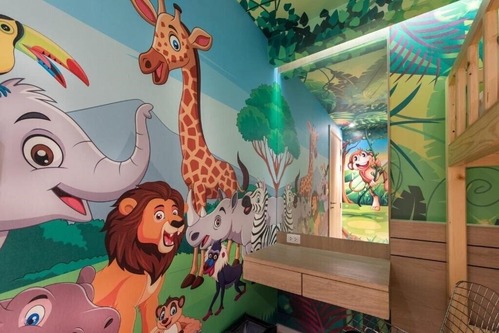 Апартаменты Cross Vibe Sukhumvit 4*