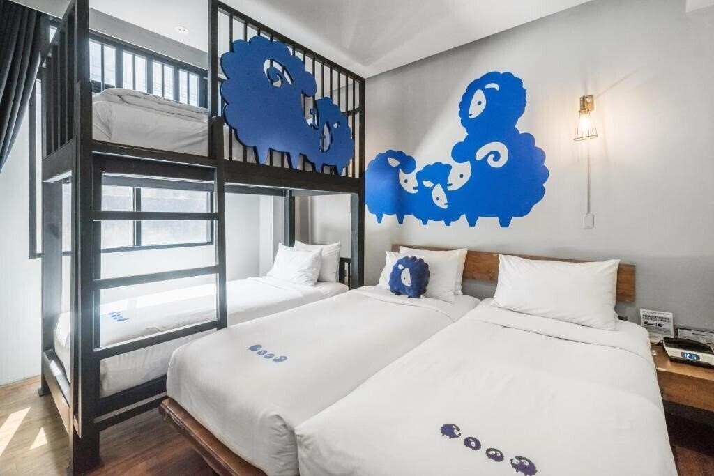 Территория Kokotel Bangkok Surawong 3*