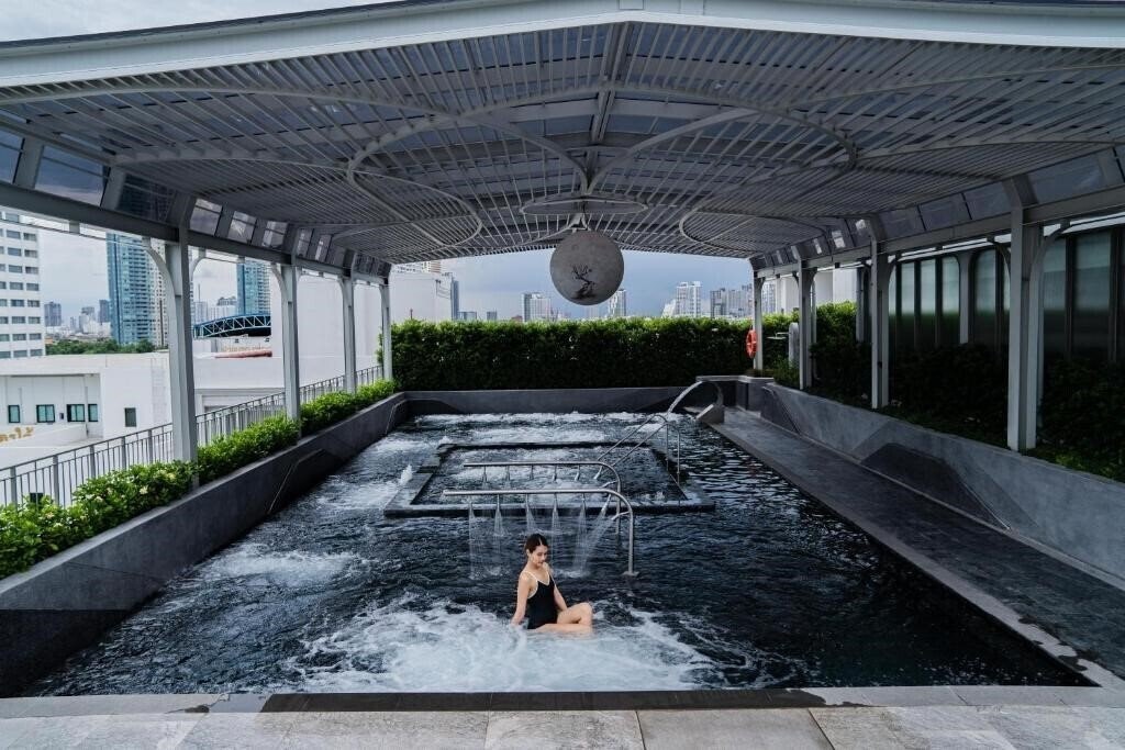 Апартаменты The Salil Hotel Riverside Bangkok 5*