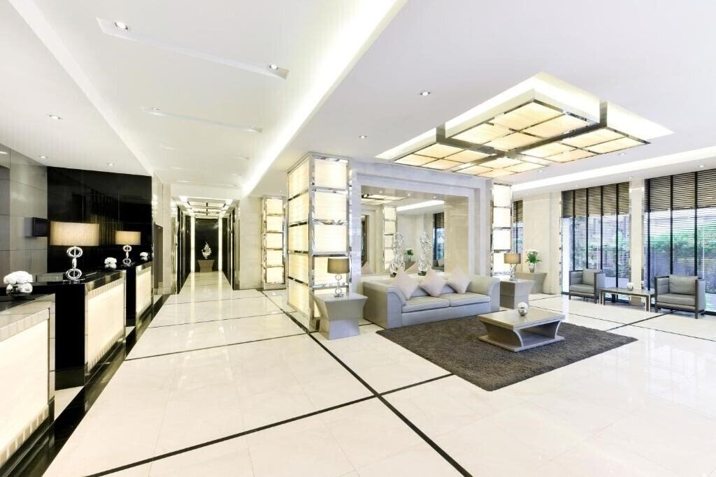 Територія Centre Point Hotel Chidlom 4*