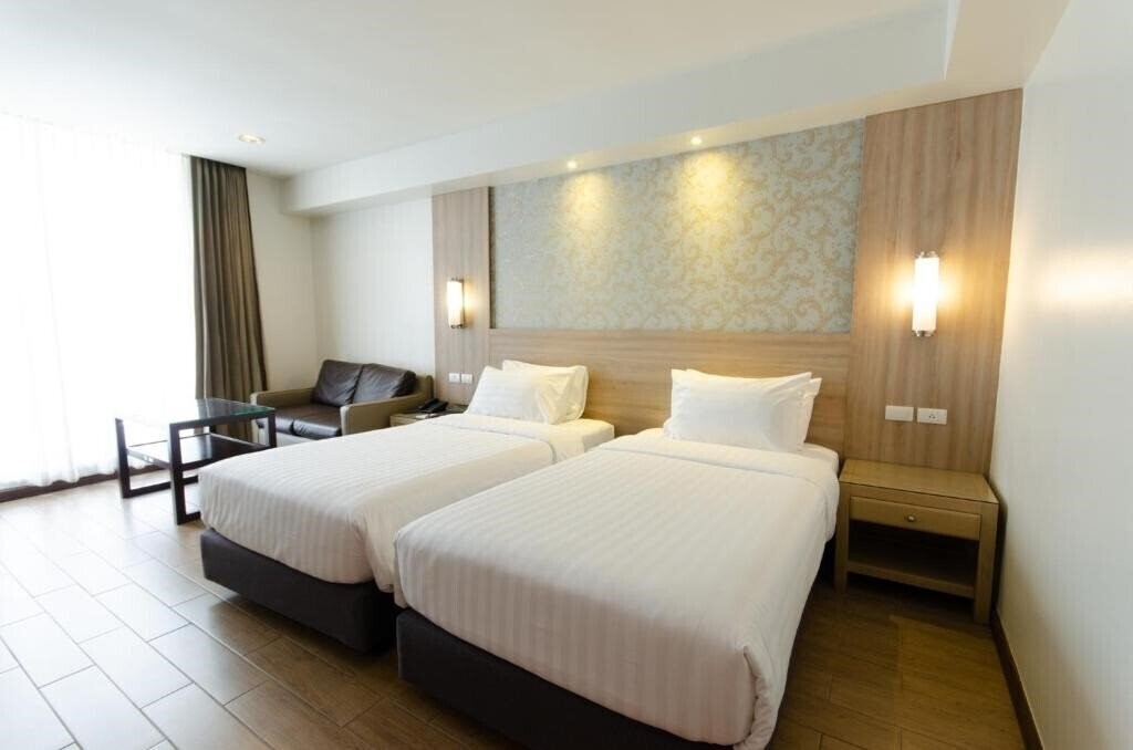 Апартаменты Dynasty Inn Grande 4*