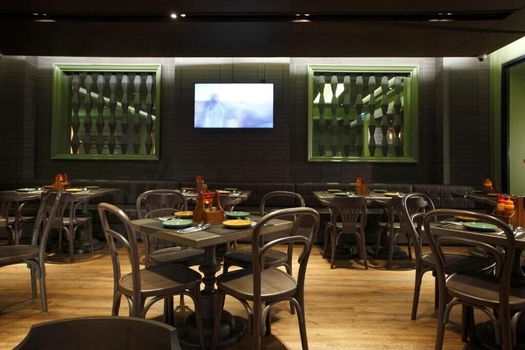 Апартаменты Chillax Heritage Hotel 4*