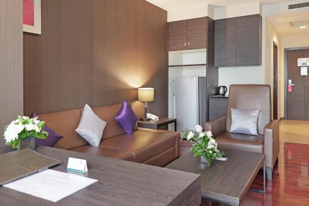 Панорама Mida Airport Hotel Bangkok 3*