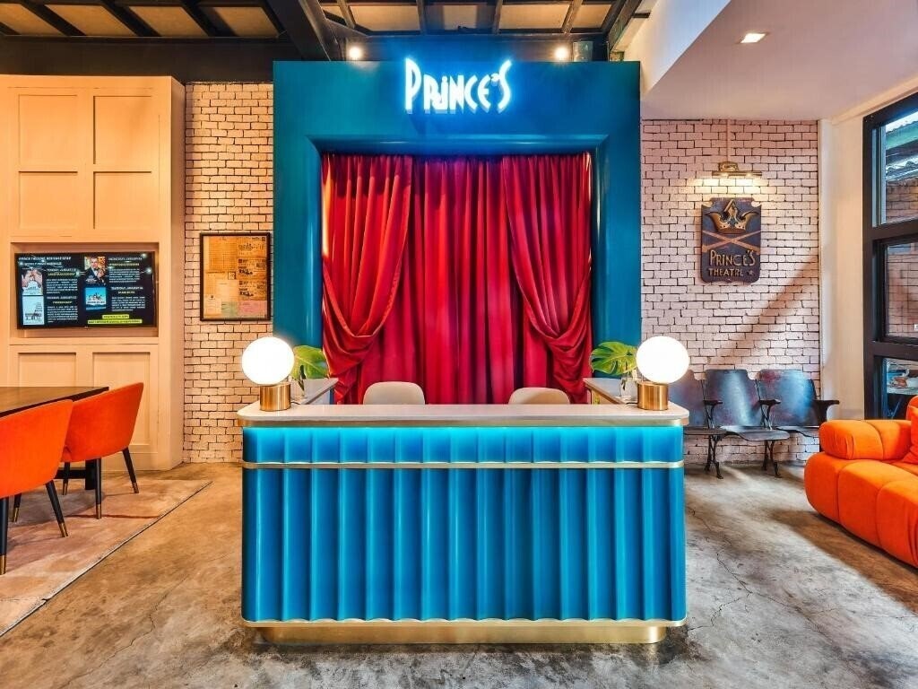 Панорама Prince Theatre Heritage Stay 3*