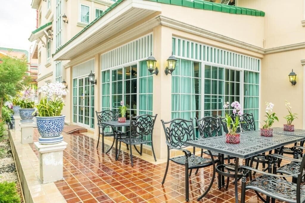 Вид The Orchid House Boutique Resort 3*