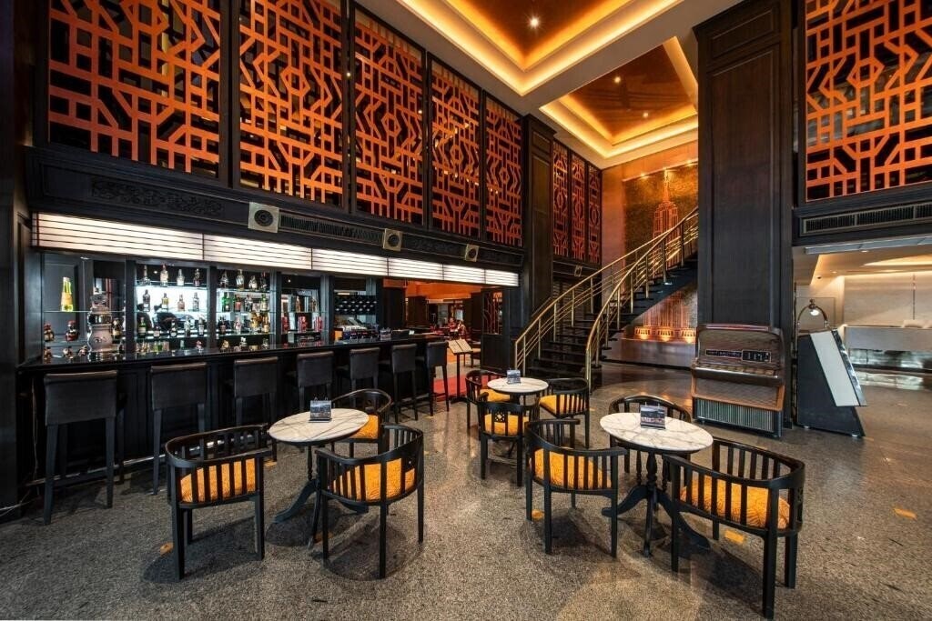 Отель Manhattan Sukhumvit Bangkok (The) 3*
