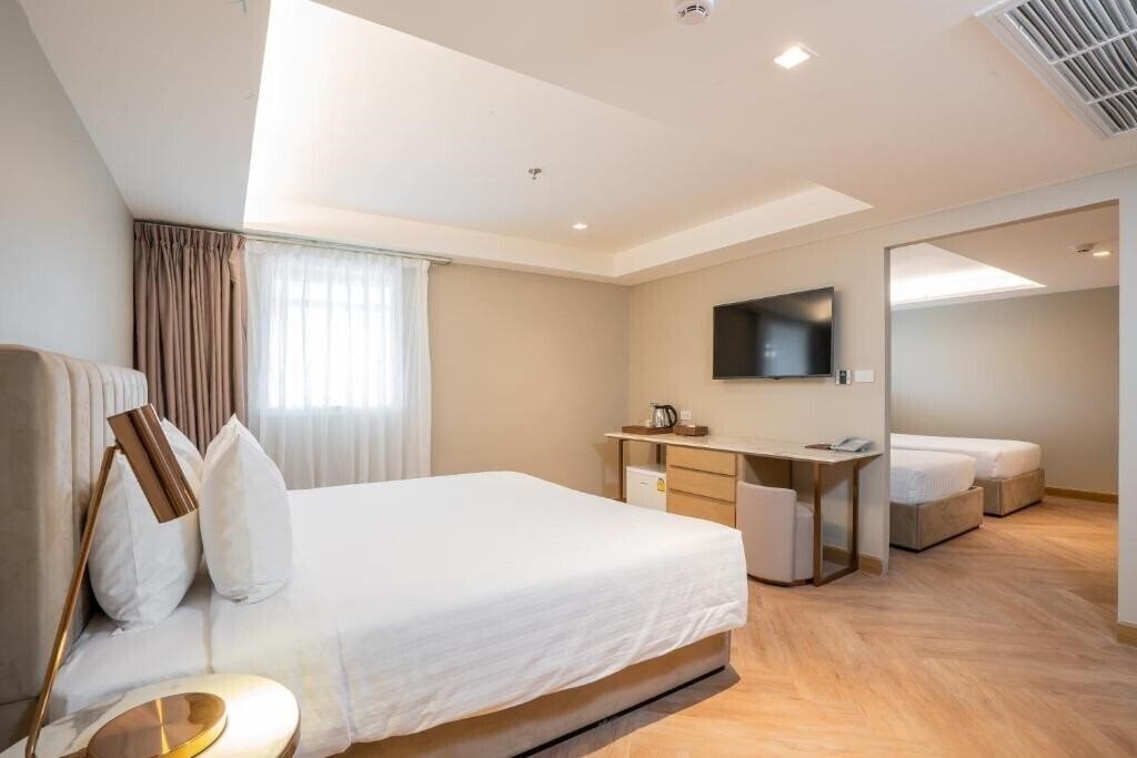 Панорама Away Riverside Kene 4*