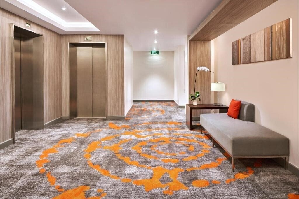 Панорама Fraser Suites Sukhumvit 4*