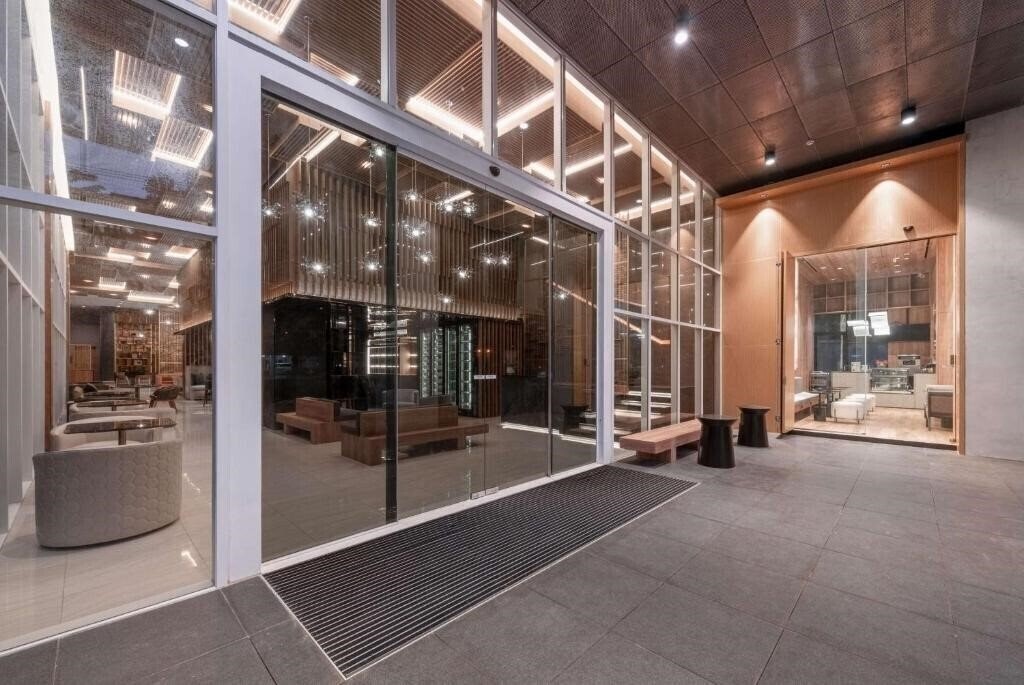 Зображення Wyndham Garden Bangkok Sukhumvit 42 4*