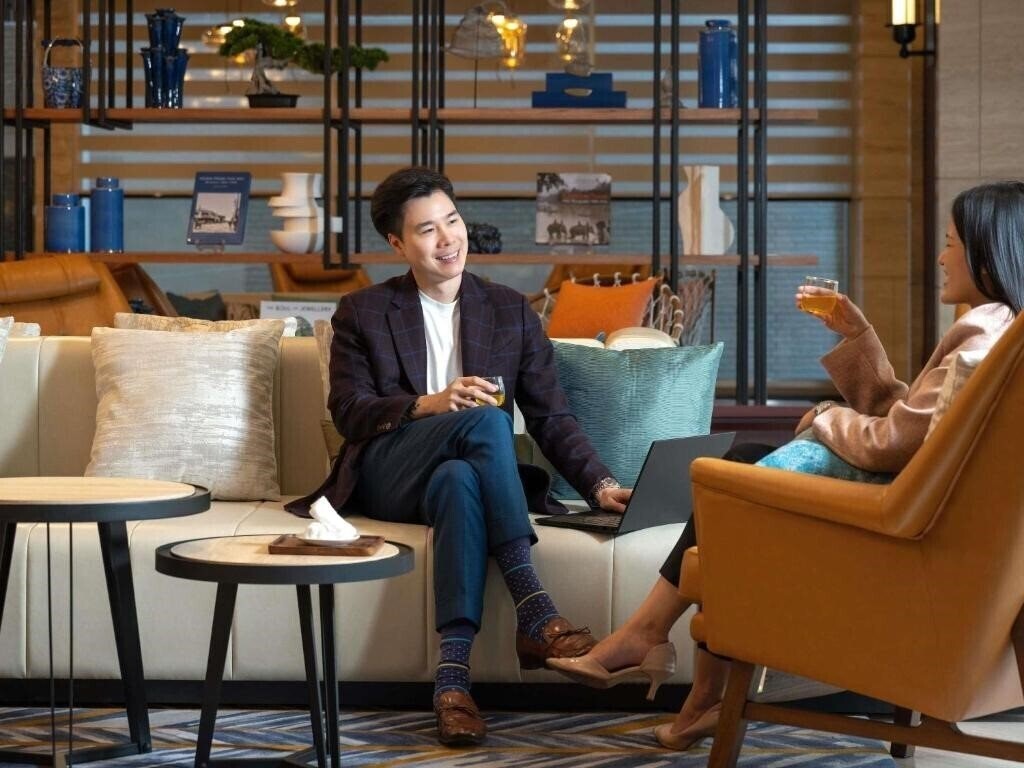 Фотографія Mercure Bangkok Surawong 4*