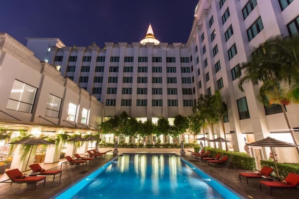 Панорама Mida Grande Hotel Dhavaravati Nakhon Pathom 4*