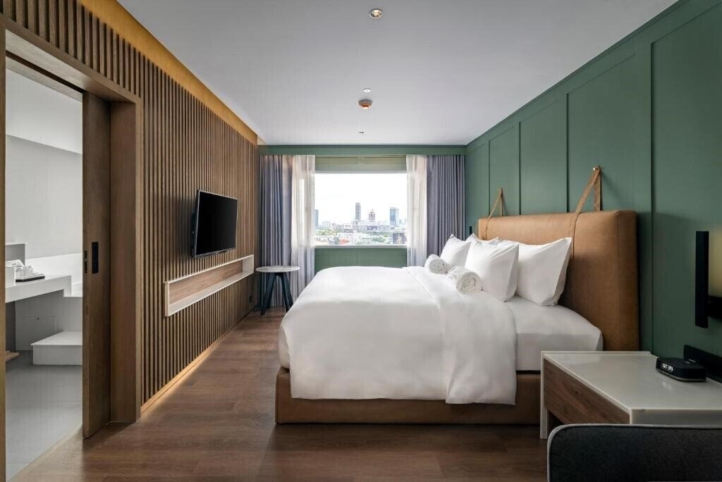 Вид Maison Hotel Bangkok 5*